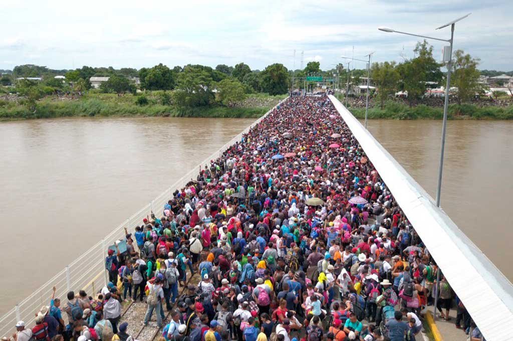 Los inmigrantes centroamericanos, ¿Esta alguien atrás de ellos?